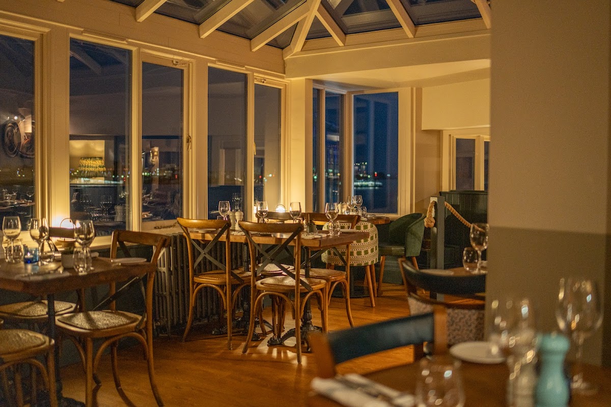 The Still & West, Old Portsmouth — photo 1