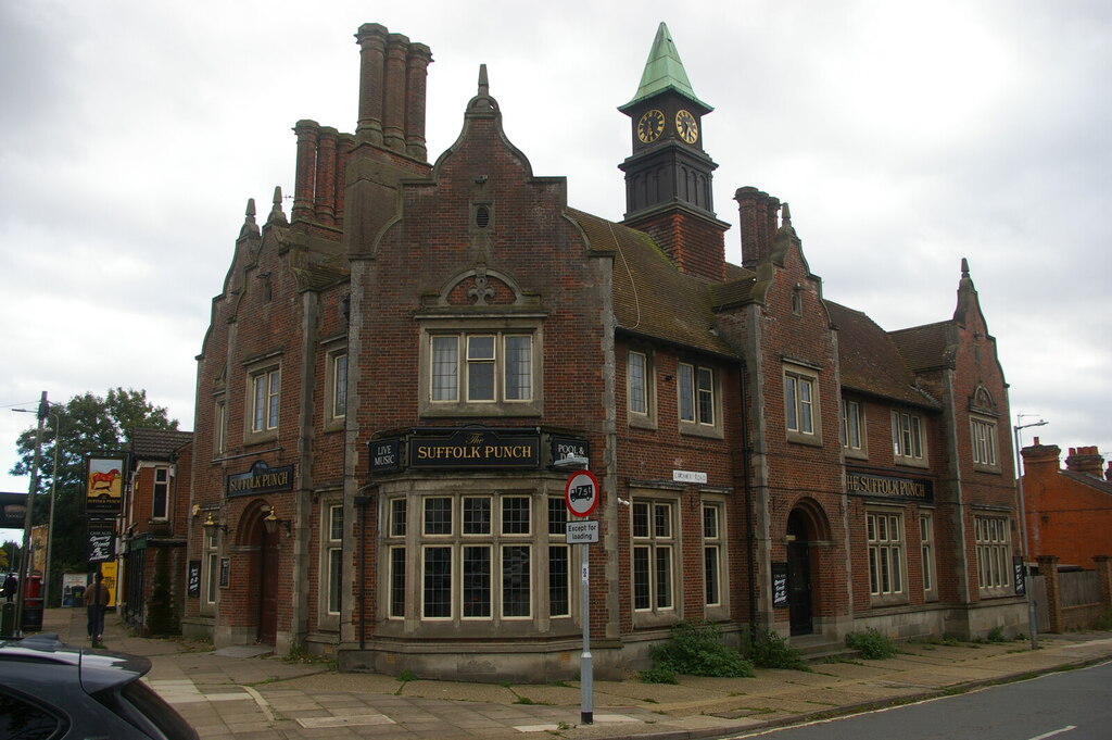 The Suffolk Punch Pub — photo 3