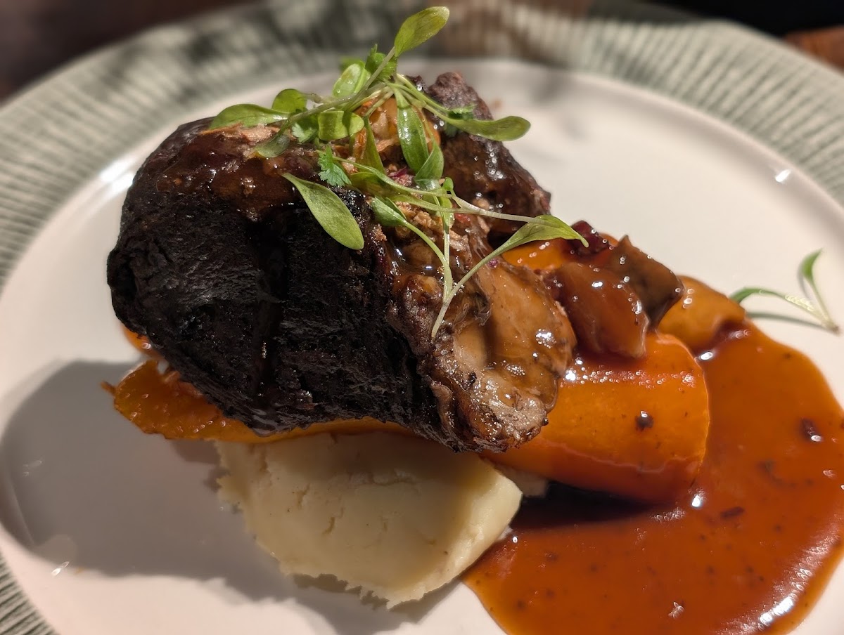 The Sutherland — photo 3