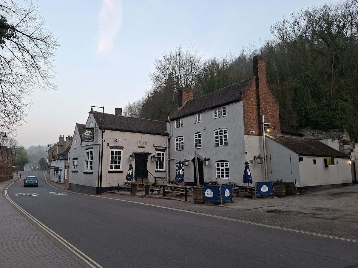 The Swan Taphouse — photo 4