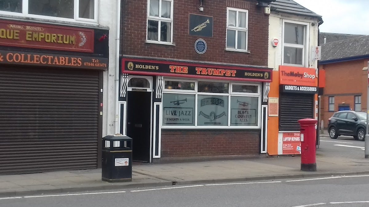 The Trumpet — photo 1