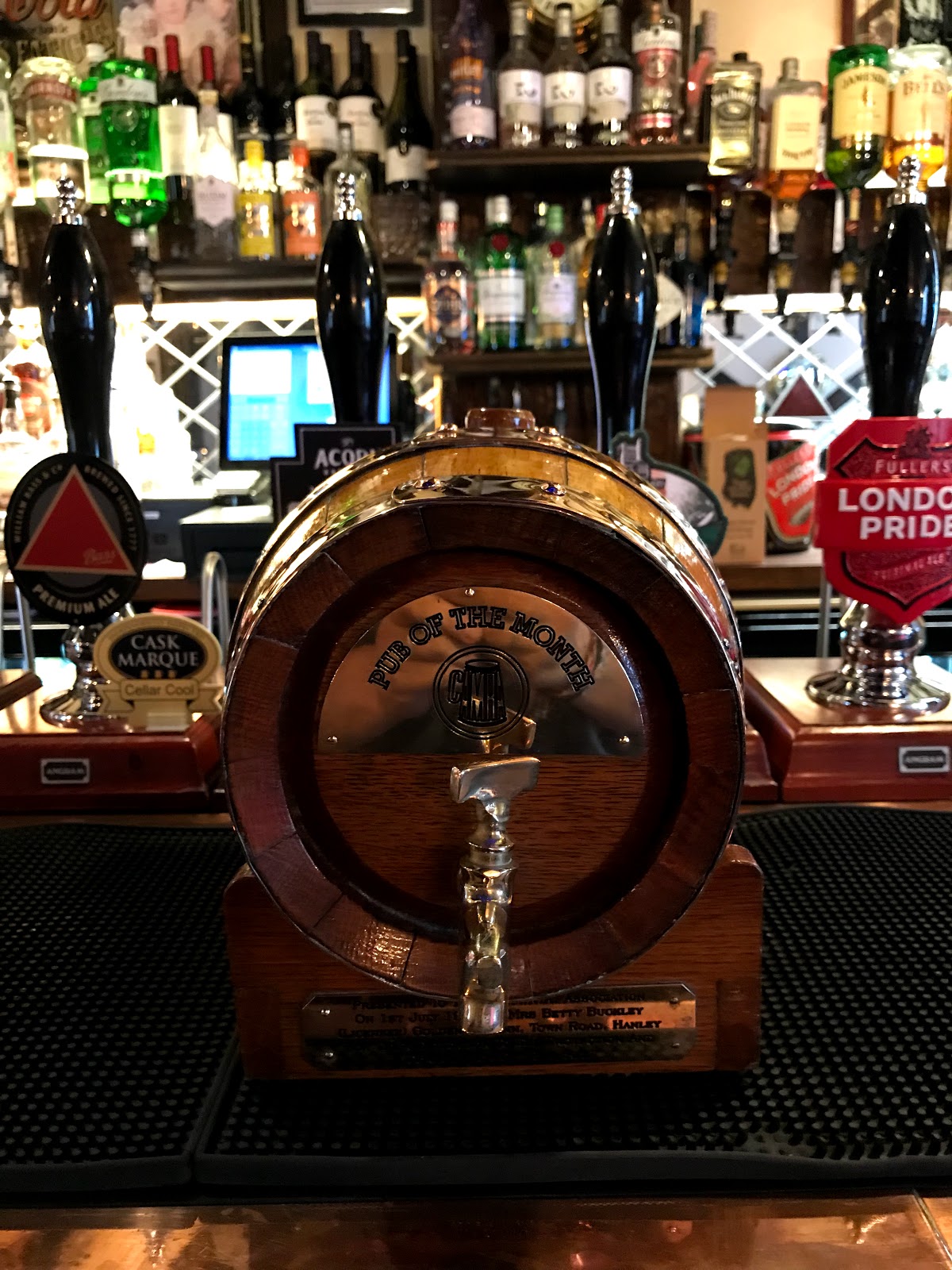 The Unicorn Inn — photo 2