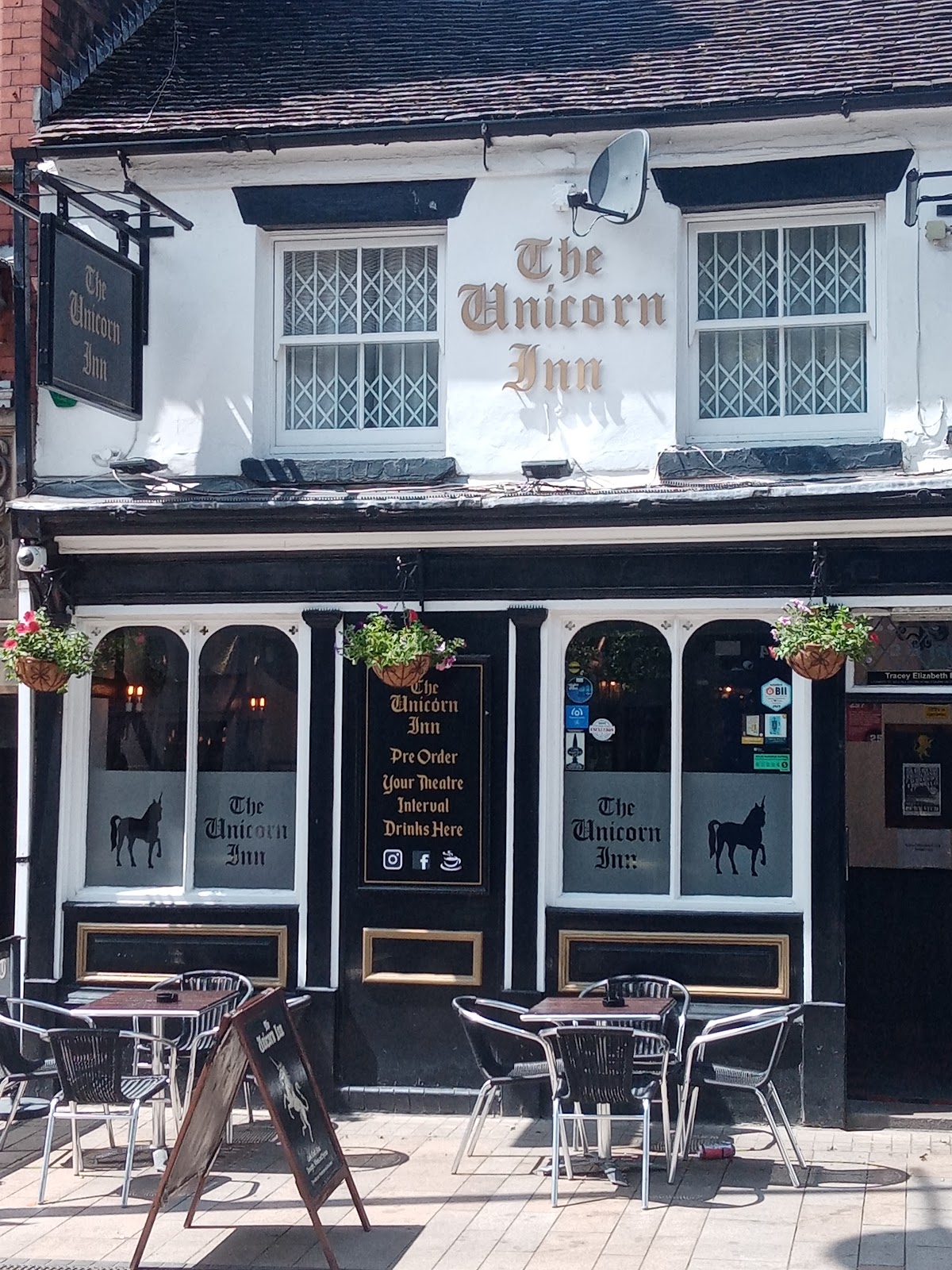 The Unicorn Inn — photo 3