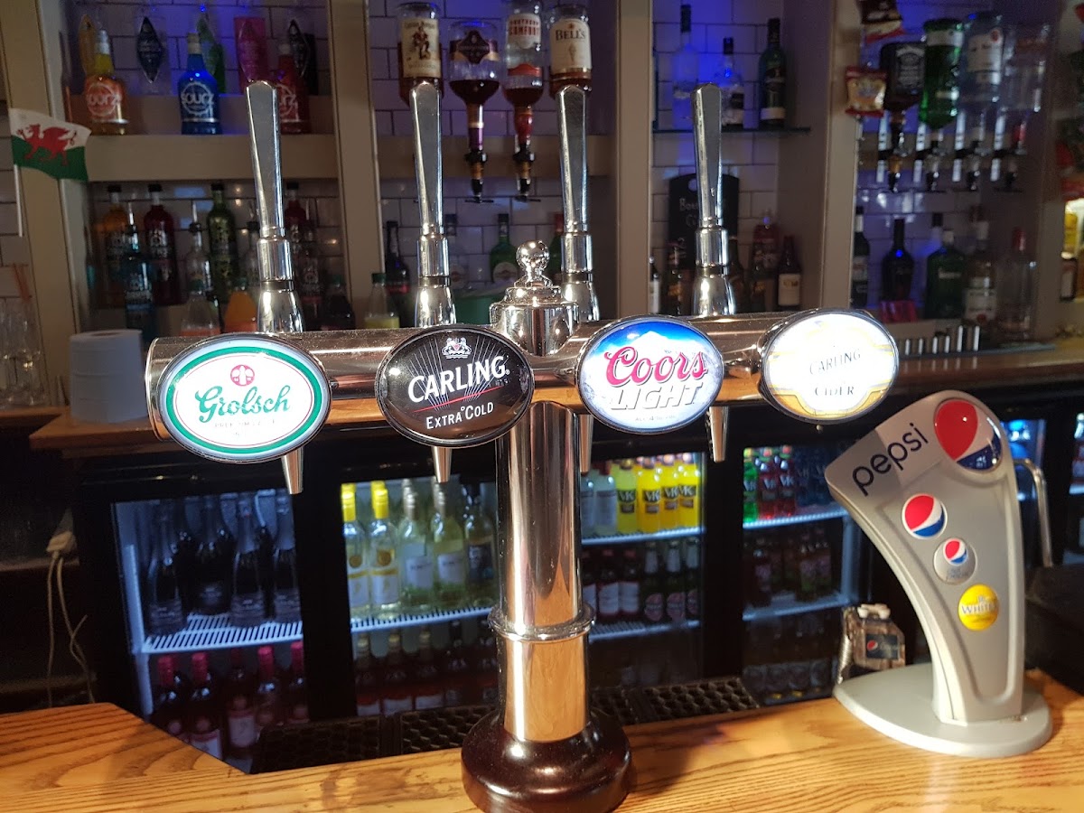 The Wig & Pen — photo 2