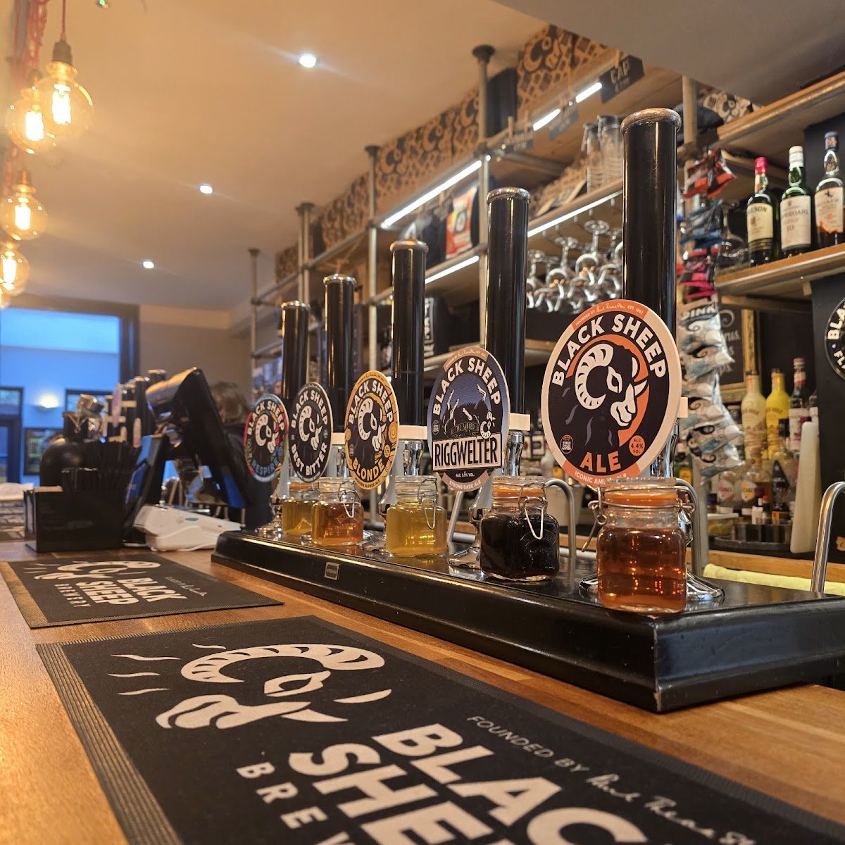 Three Legged Mare — photo 4