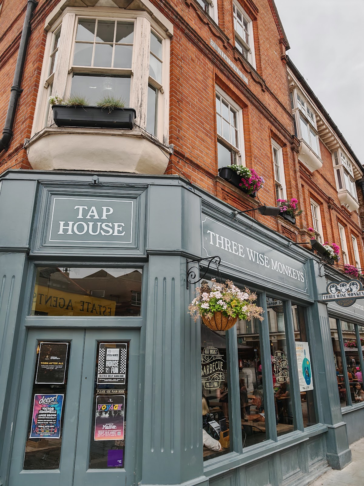 Three Wise Monkeys Colchester — photo 3