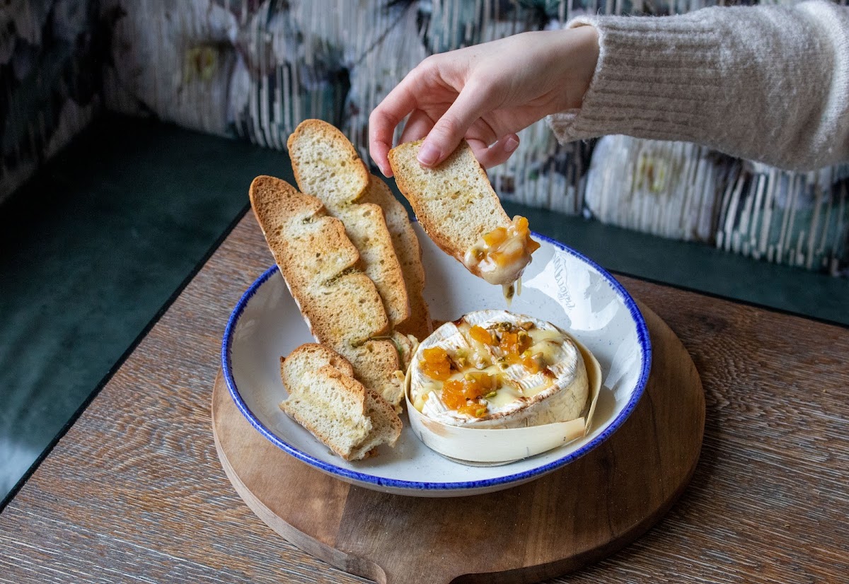 Town and Gown — photo 2