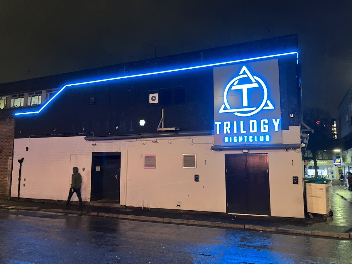 Trilogy Southampton — photo 1