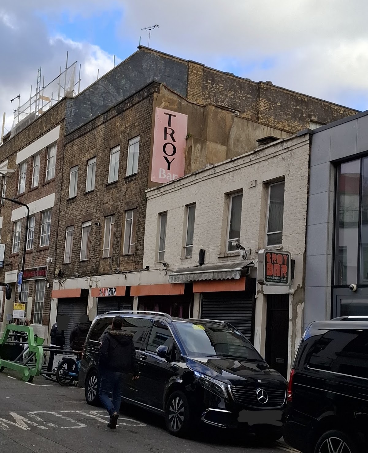 Troy Bar — photo 4