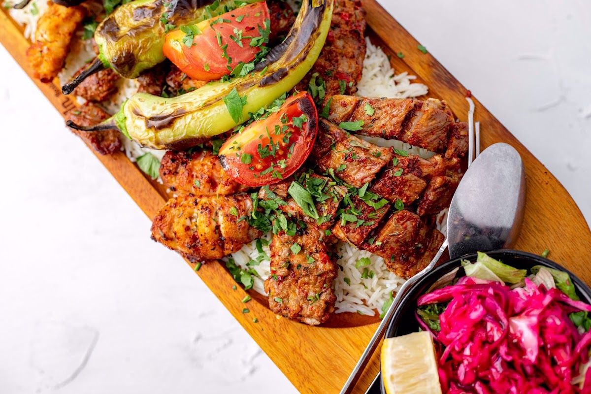 Tuck In Turkish Restaurant — photo 2