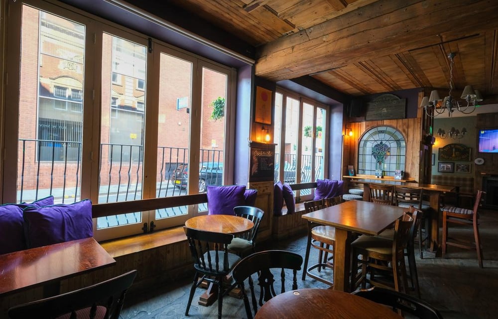 Tut N Shive — photo 1