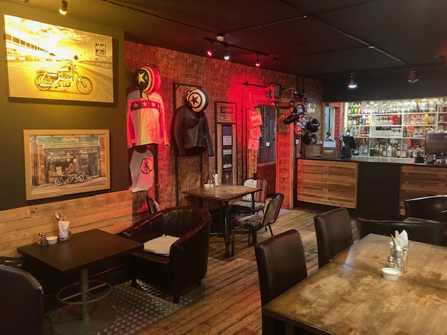 Upstairs at Chas Mann's — photo 1