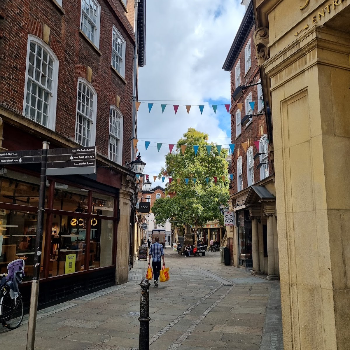 Vinyl Cambridge — photo 3