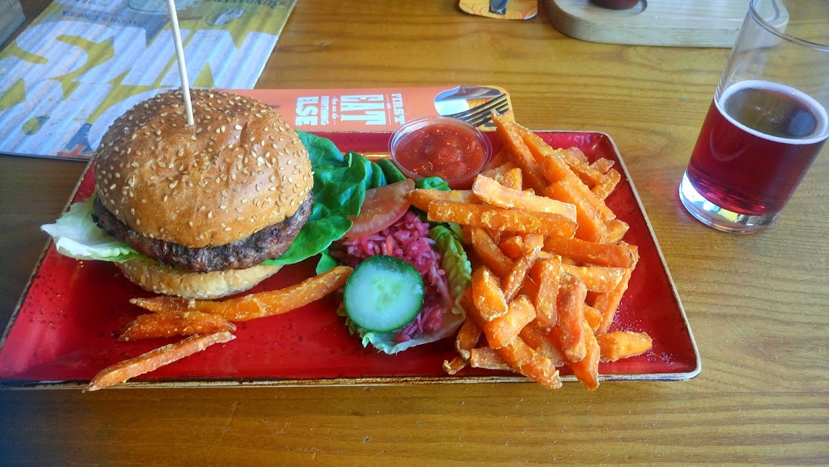 Walkabout - Plymouth — photo 2