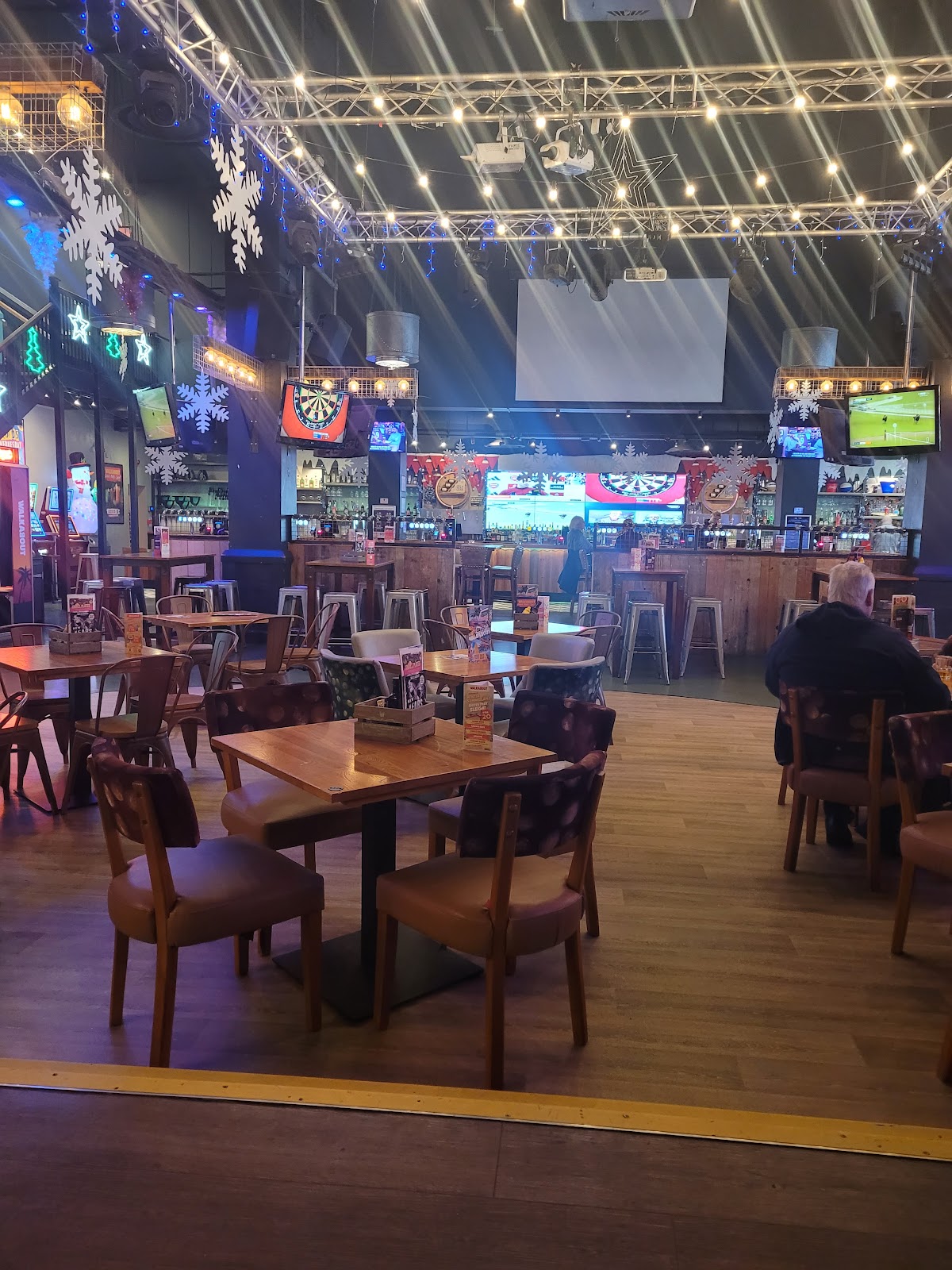 Walkabout - Plymouth — photo 4