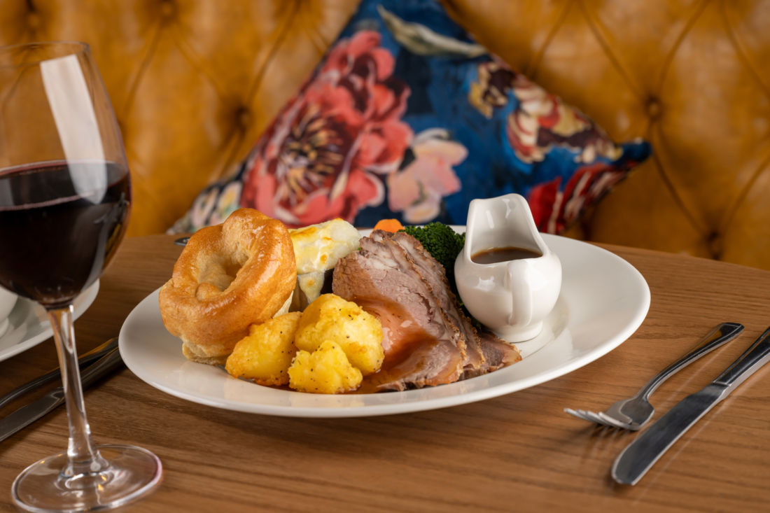 White Elephant — photo 2