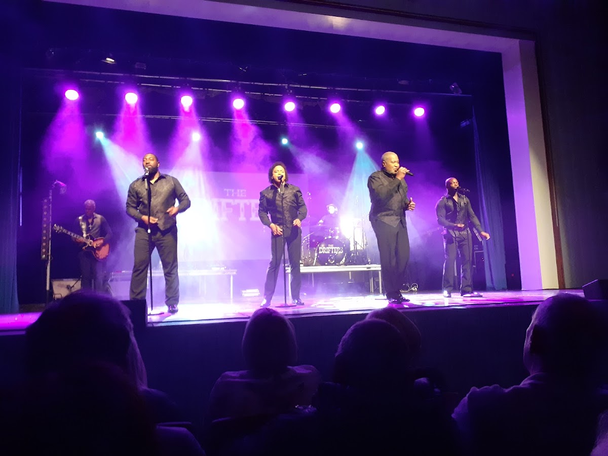 William Aston Hall — photo 4