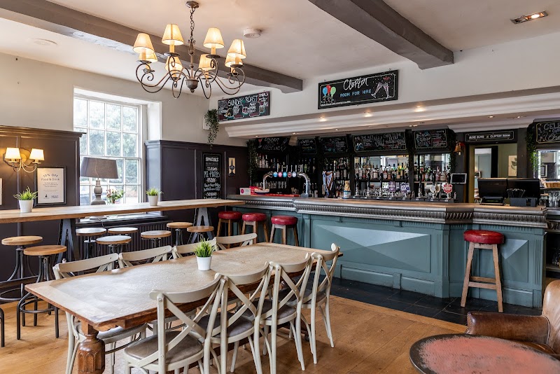 The Bear Free House photo
