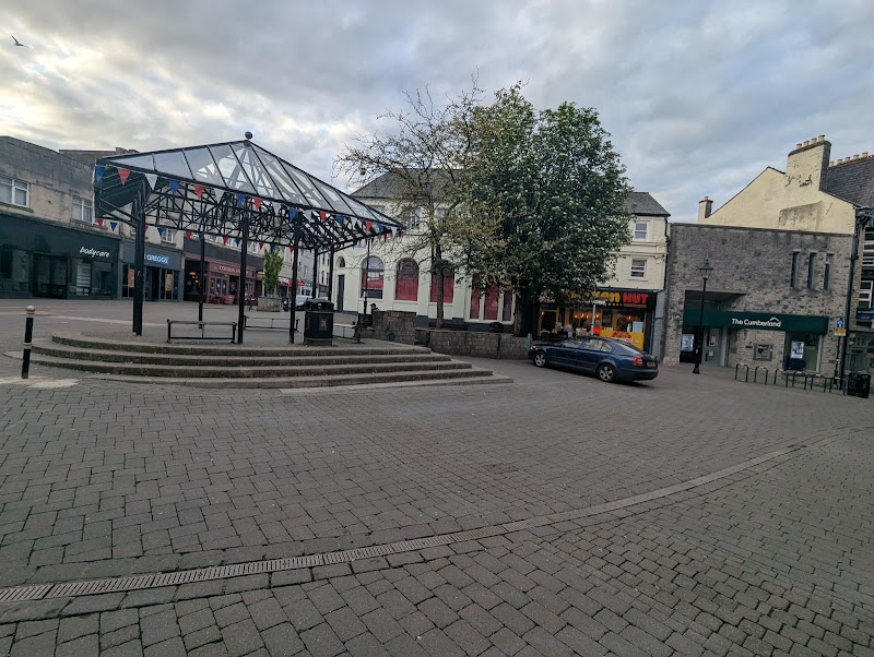Birdcage Kendal photo