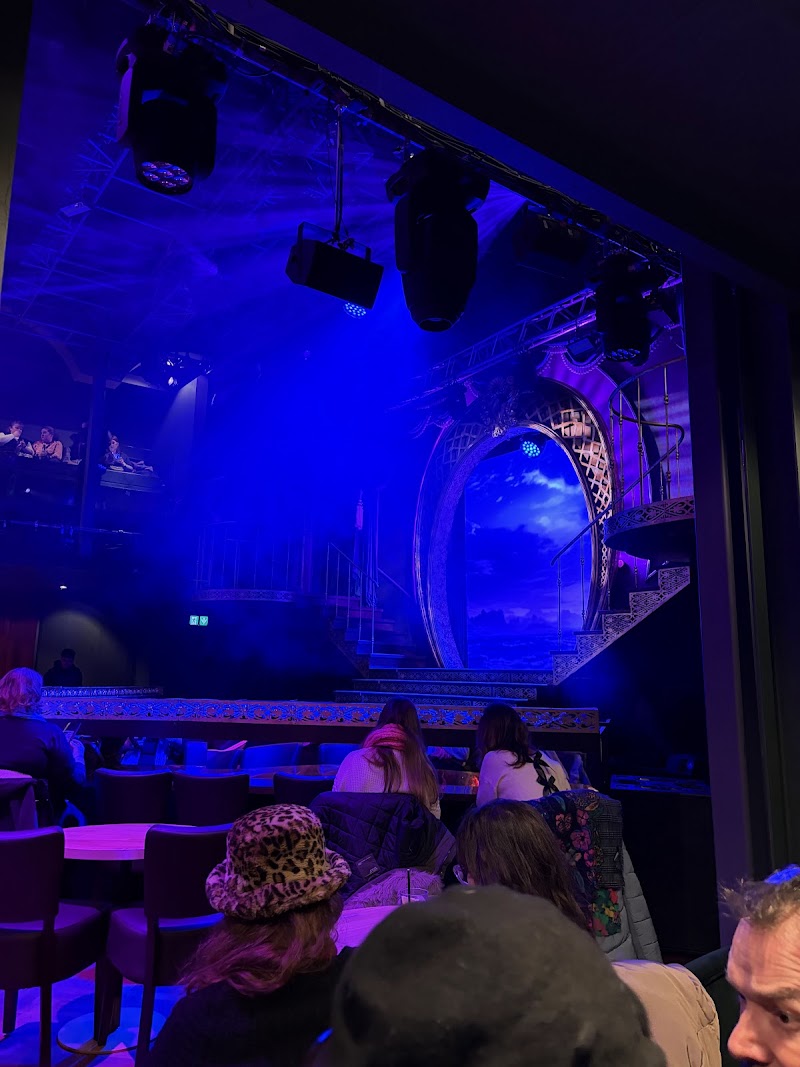 Emerald Theatre London photo