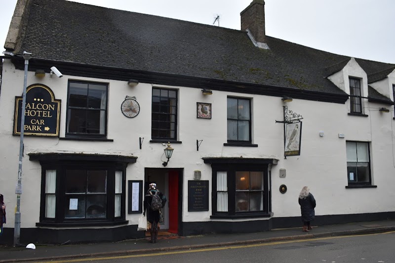 Falcon Hotel photo