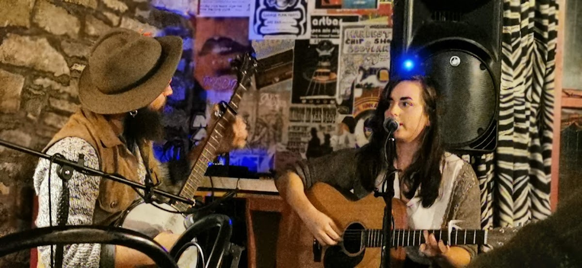 art bar photo