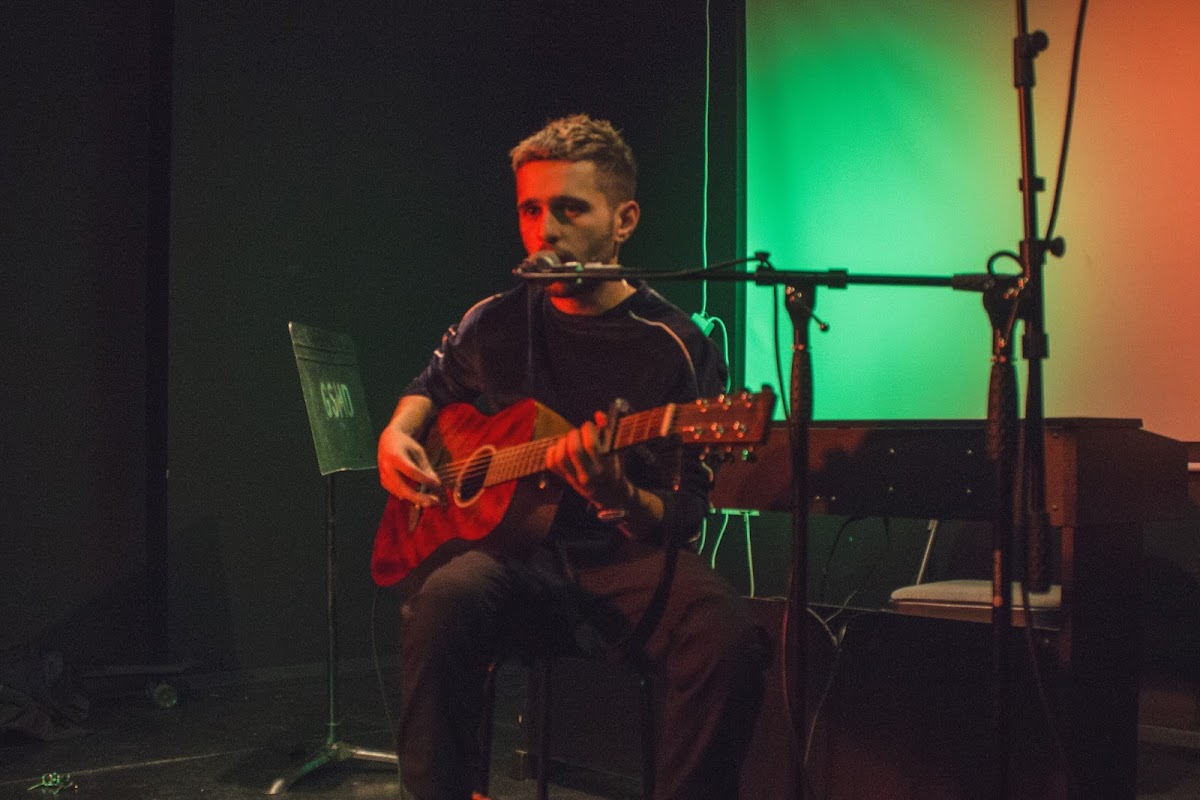 Babel Open Mic photo