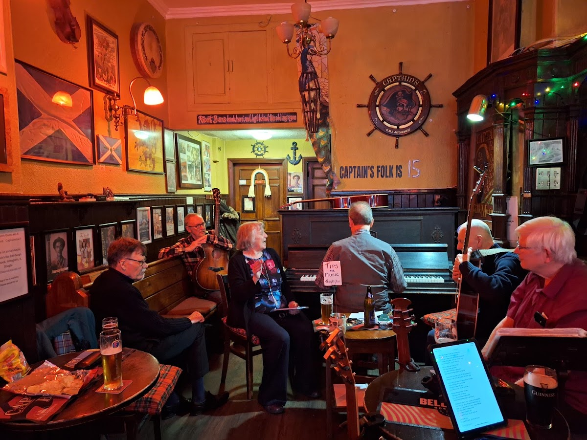 Captain's Bar photo