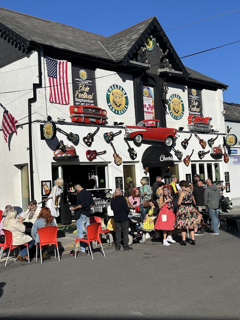 Cheetahs Bar & Grill photo