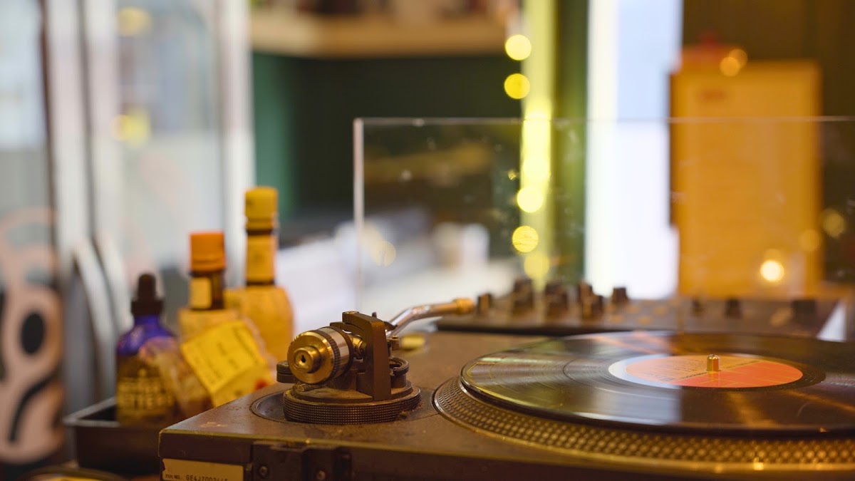 Dead Wax Social photo