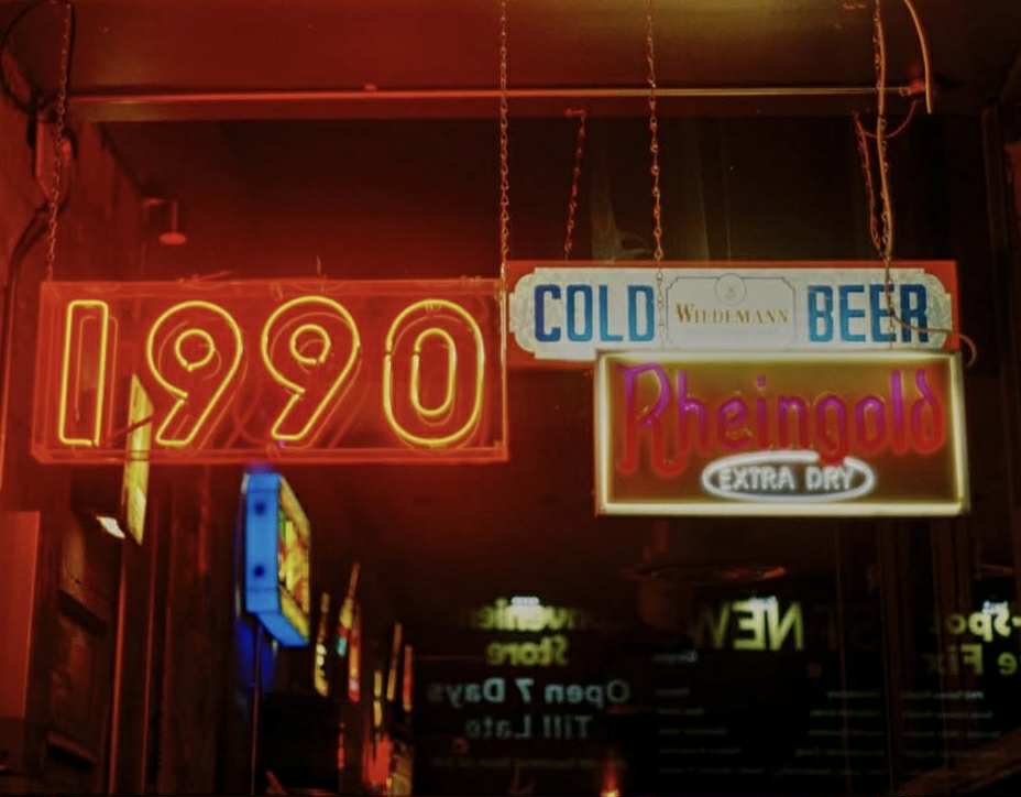 1990 photo