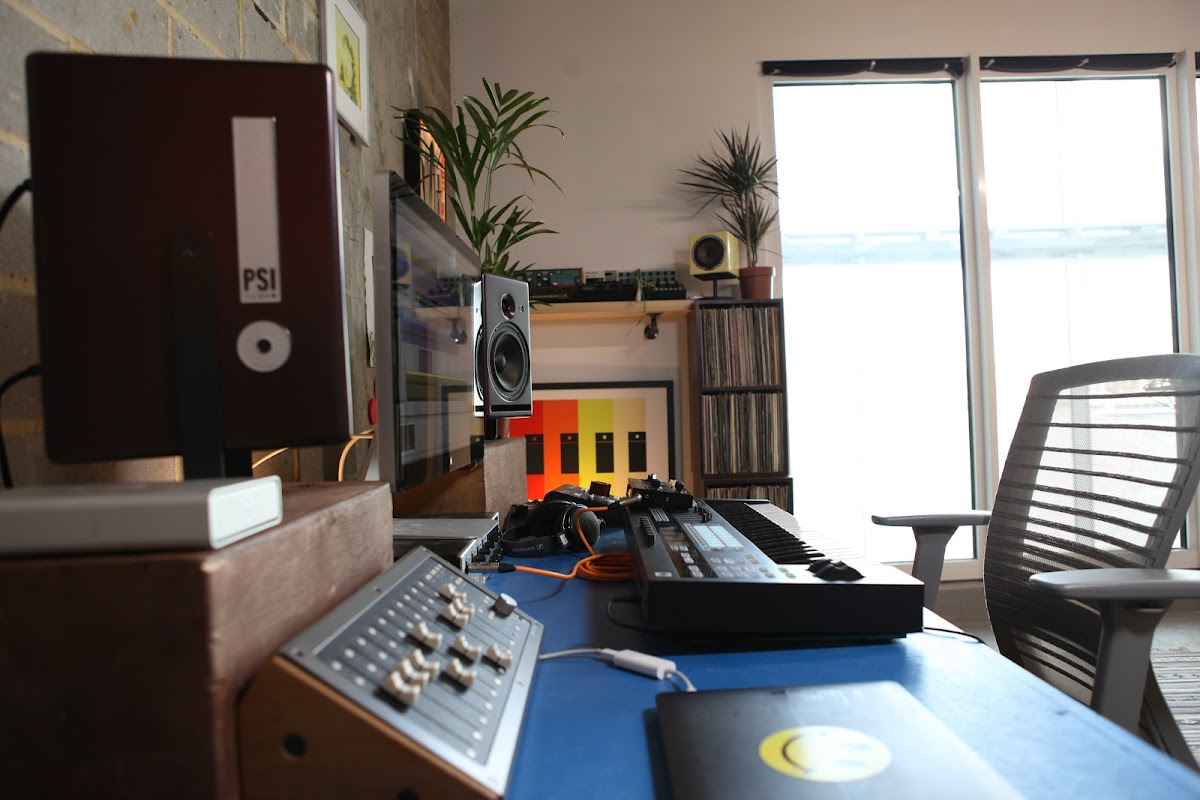 ADVANCED BEATS STUDIO  And  RECORD SHOP photo