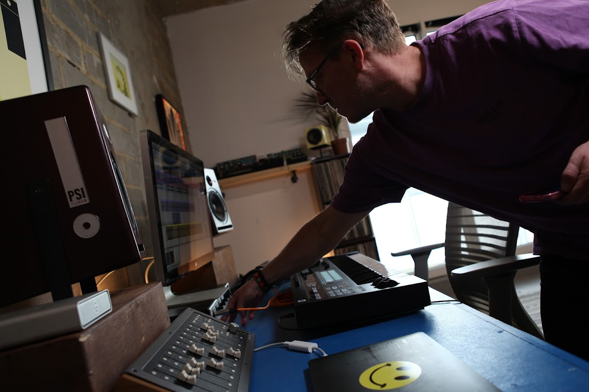 ADVANCED BEATS STUDIO  And  RECORD SHOP photo