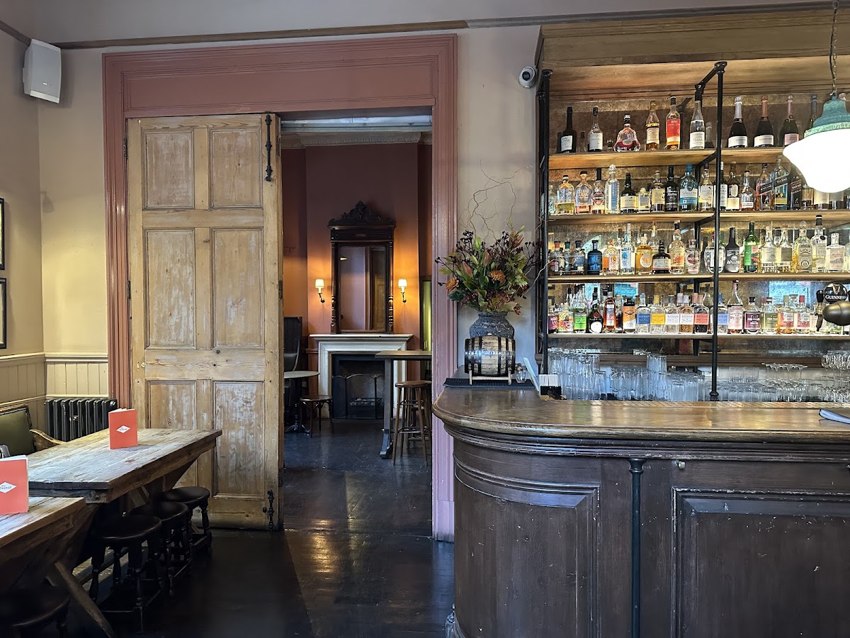 Bar Orange photo