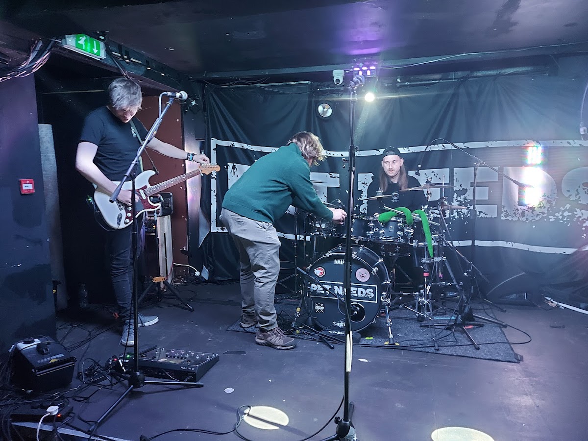 Bearcave photo