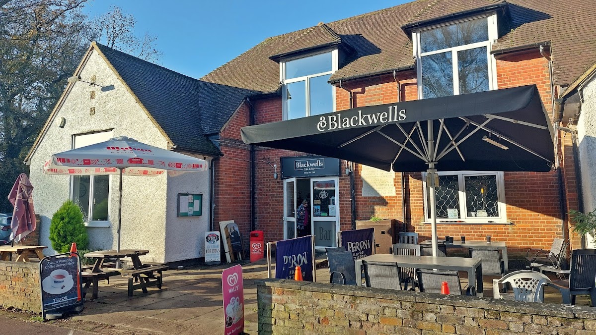 Blackwells Chipperfield photo
