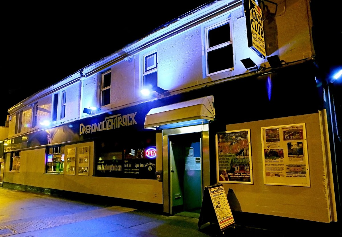 DreadnoughtRock photo