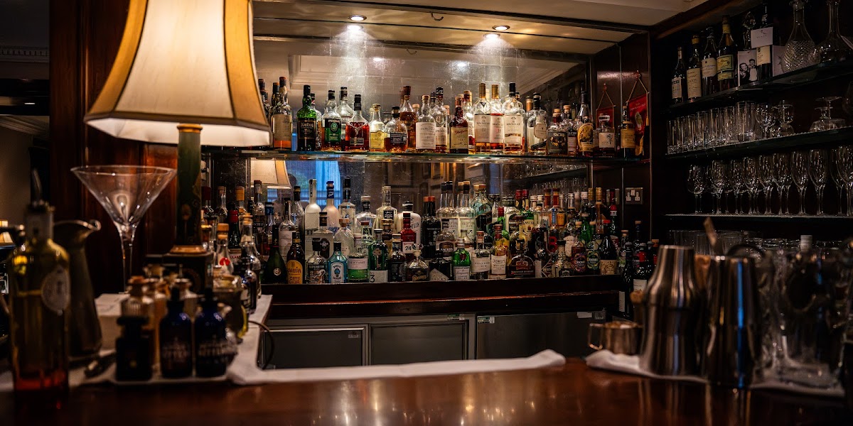 Dukes Bar And Grill photo