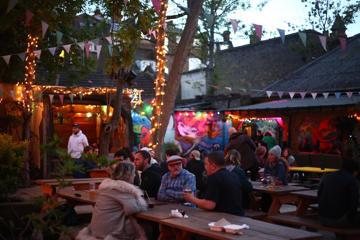 Fox And Firkin, London photo