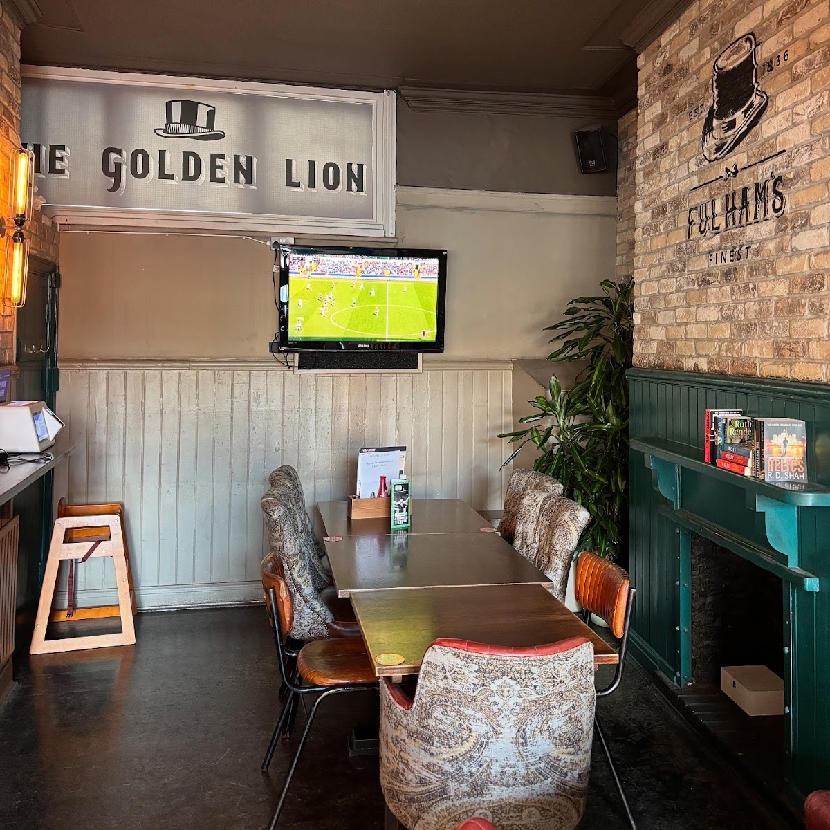 Golden Lion Todmorden photo