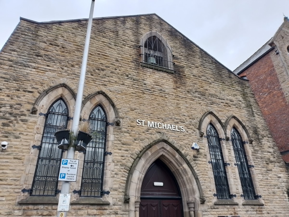 Halle at St Michael's photo