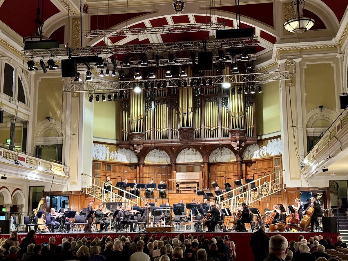 Hull City Hall photo