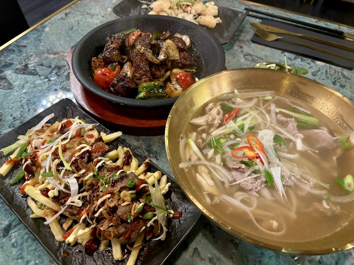 Le Viet Social photo