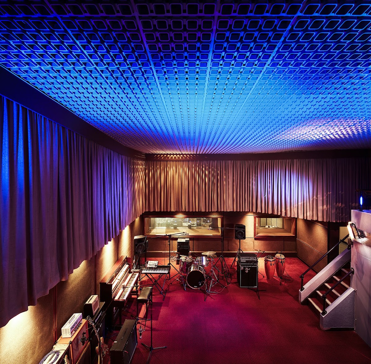 Low Four Studios photo