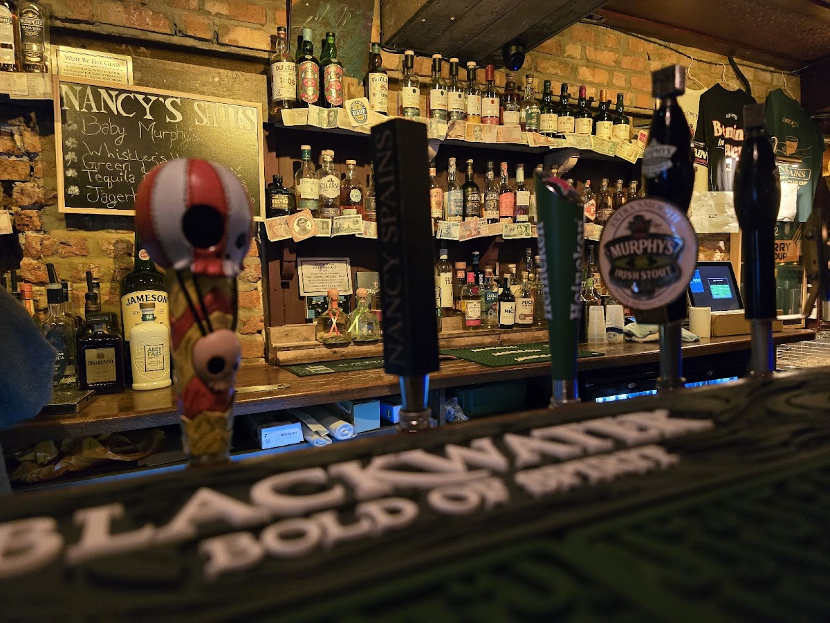 Murphys Bar photo