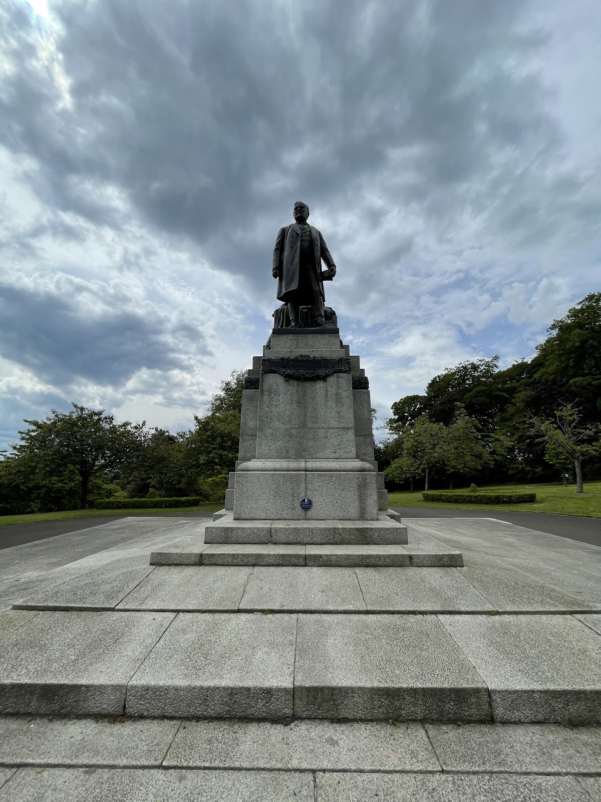 Pittencrieff Park photo