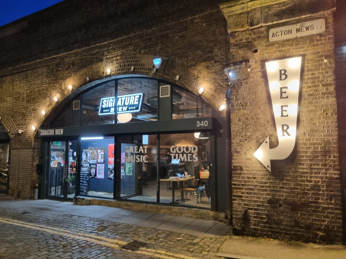 Signature Brew Haggerston, England photo