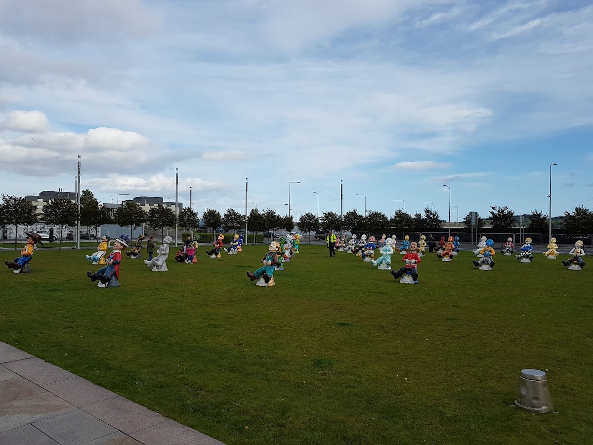 SLESSOR GARDENS photo