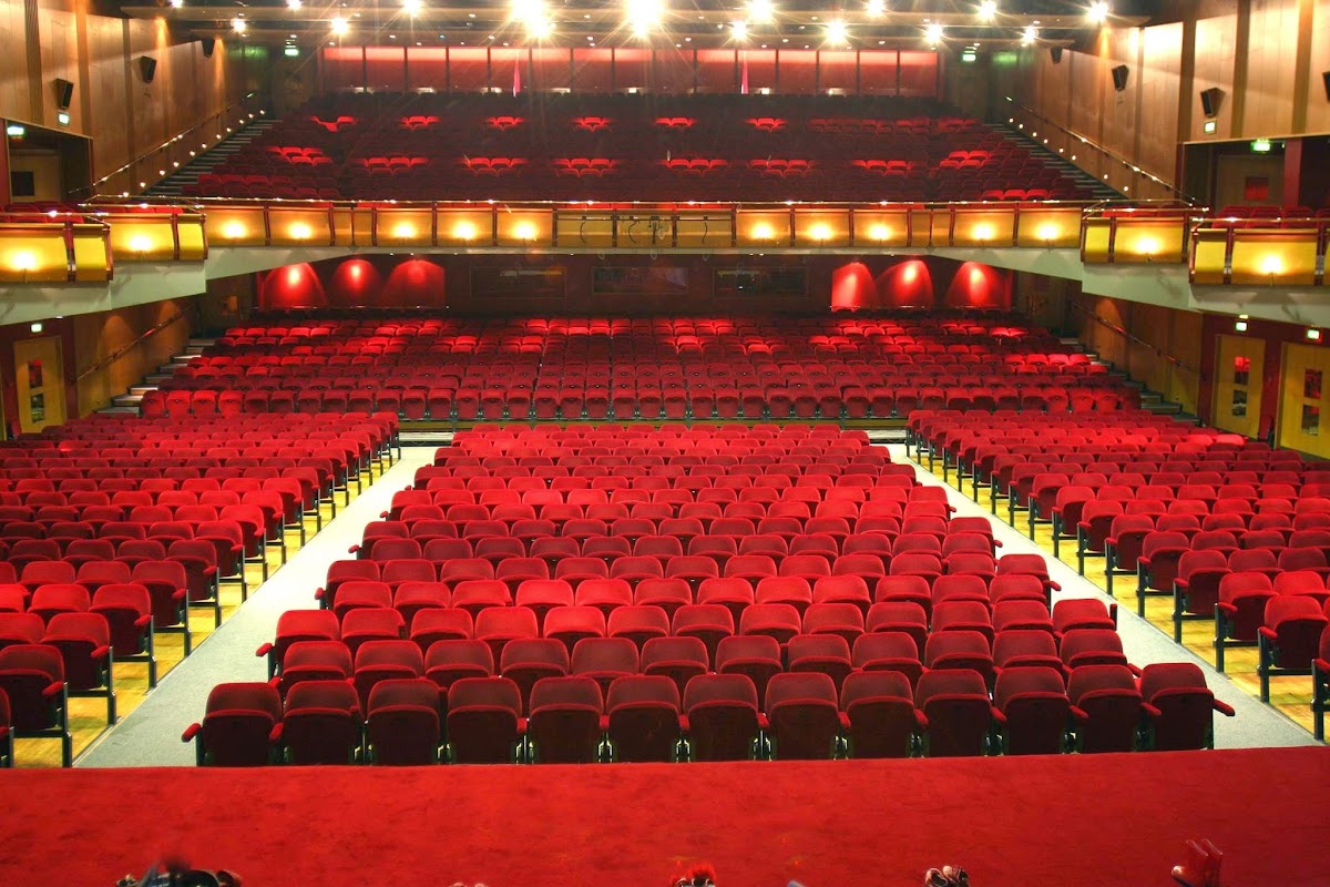 Southend Cliffs Pavilion photo