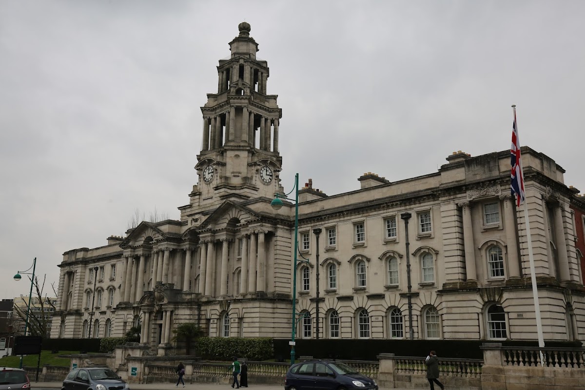 Stockport Town Hall photo